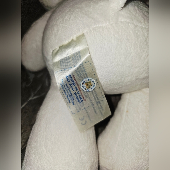 Build A Bear Workshop Hello Kitty 18 White Plush Stuffed Animal w Bow Sanrio - Picture 4 of 5